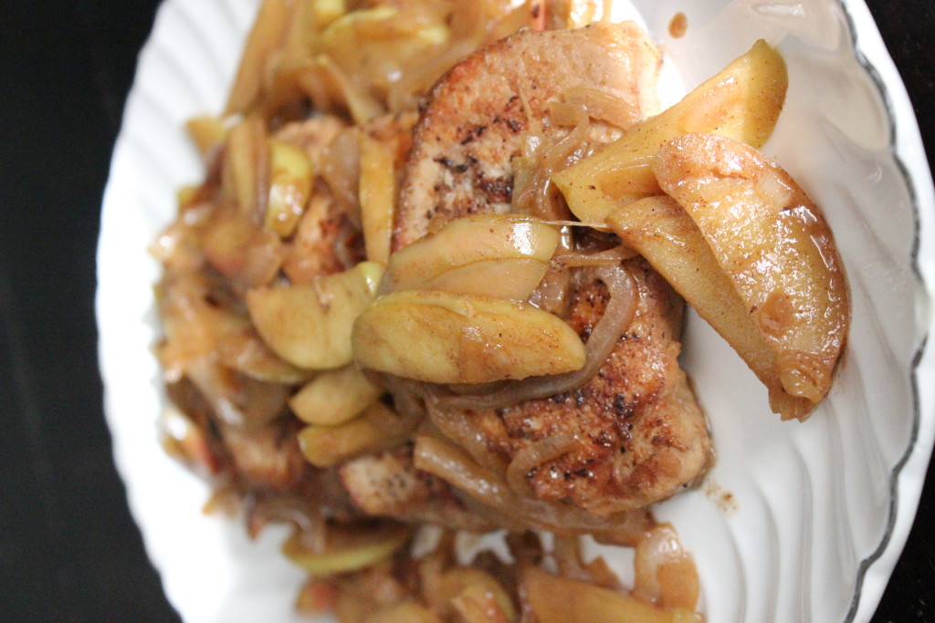 One pan pork chops with cinnamon apples, is the perfect fall inspired dish.