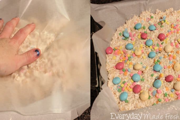 Easter Krispy Treats, the perfect treat for Easter. Krispy treats stuffed and with M&M’s® Easter Sundae and Sprinkles. | EverydayMadeFresh.com