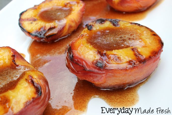 These Grilled Peaches with Cinnamon Honey Sauce is a wonderful dessert option when you're grilling this summer! | EverydayMadeFresh.com