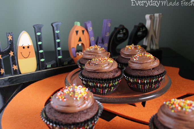 These Not So Spooky Spiced Chocolate Halloween Cupcakes are perfect for Halloween! | EverydayMadeFresh.com