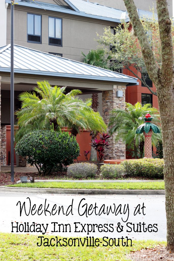 Spending some time in Jacksonville, Florida? Check out our Weekend Getaway at Holiday Inn Express & Suites Jacksonville-South!  | EverydayMadeFresh.com