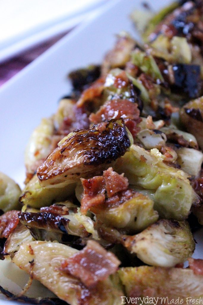 Not everyone is a sprouts fan, but that may change with this Maple Bacon Brussels Sprouts recipe! | EverydayMadeFresh.com