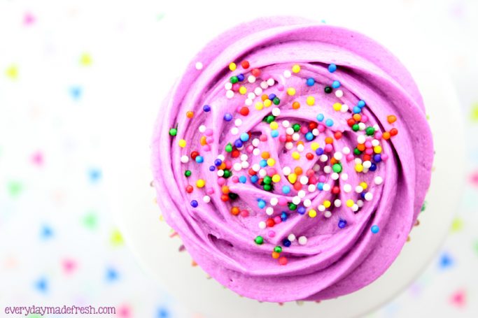 Sprinkles are all the rage, which means these Funfetti Cupcakes will be a hit at your next party! They are simple to make and the best part...they don't require a mixer! | EverydayMadeFresh.com