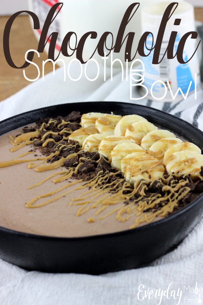 Chocolate for breakfast? Yes, you can with this ever so, oh-so-delicious Chocolate Smoothie Bowl! Made with only 5 ingredients this smoothie bowl is simple to make, and totally filling, perfect for breakfast! | EverydayMadeFresh.com