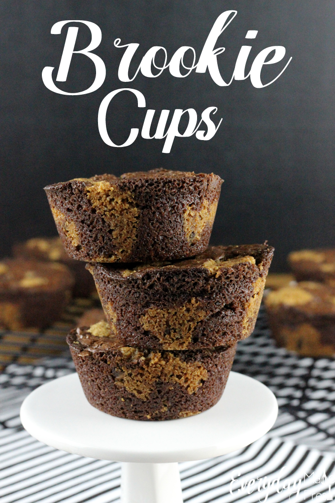 Craving a brownie and a chocolate chip cookie, but can't decide which one you want? No worries! These Brookie Cups are the best of both worlds!  | EverydayMadeFresh.com