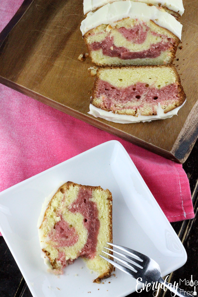 This Strawberry Swirl Pound Cake is so easy to make from scratch, and it topped with a delicious cream cheese frosting.  | EverydayMadeFresh.com