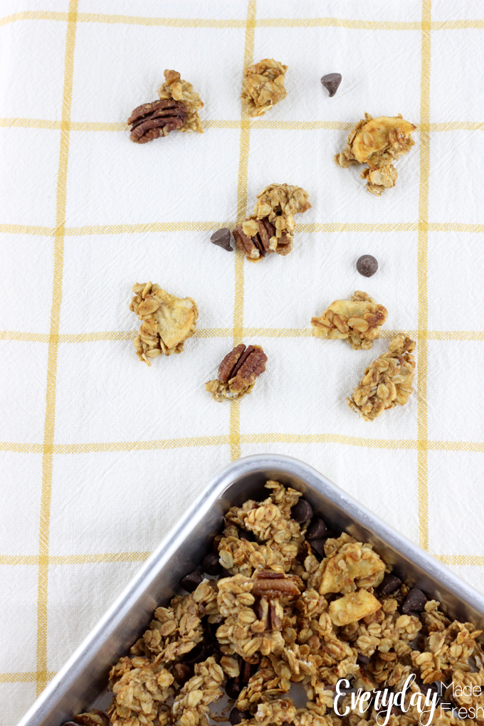 This 30 minute Banana Bread Granola is healthier than any store bought brand, and is super simple to make! | EverydayMadeFresh.com
