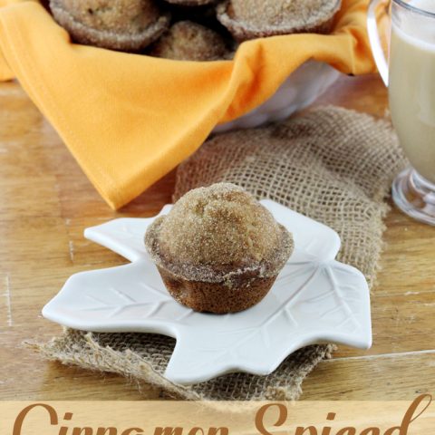 Cinnamon Spiced Banana Muffins are perfect for a grab and go breakfast.  | EverydayMadeFresh.com