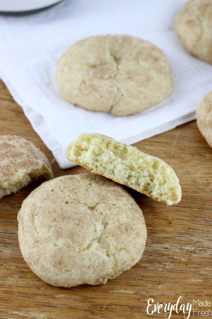 Nothing quite says Christmas like a glass of EggNog! If you love EggNog and Snickerdoodles, you'll love these Egg Nog Snickerdoodles! | EverydayMadeFresh.com