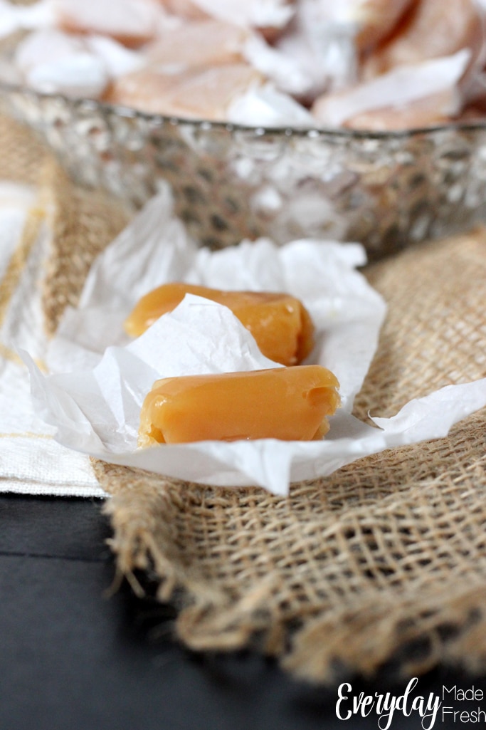These Easy Homemade Caramels are soft and chewy, and ready to indulge in 30 minutes. This makes an excellent gift or to keep for yourself!﻿ | EverydayMadeFresh.com