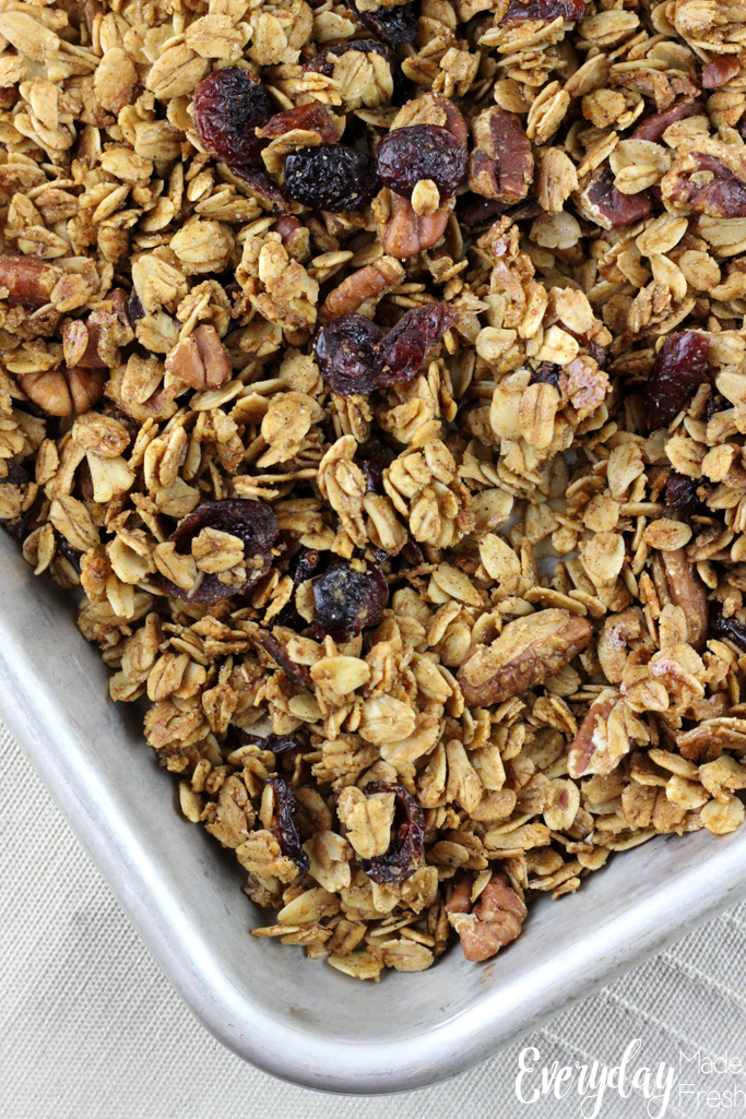 Sweetened with Maple Syrup, this granola spiced with gingerbread spices, makes for the perfect winter breakfast. This Gingerbread Granola will quickly become one of your winter favorites! | EverydayMadeFresh.com