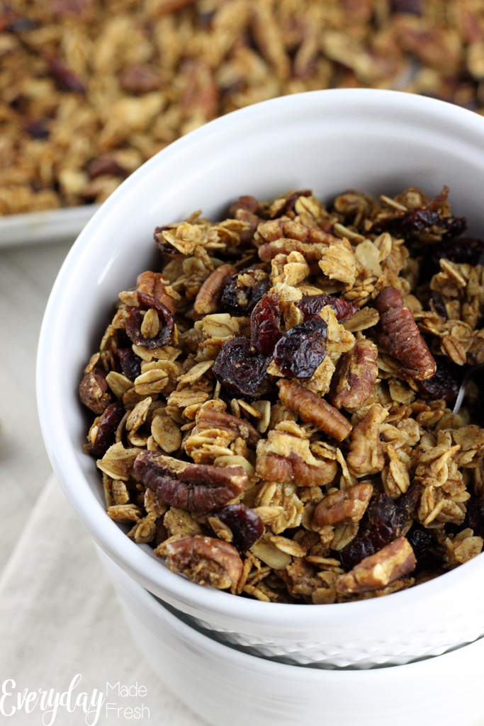 Sweetened with Maple Syrup, this granola spiced with gingerbread spices, makes for the perfect winter breakfast. This Gingerbread Granola will quickly become one of your winter favorites! | EverydayMadeFresh.com