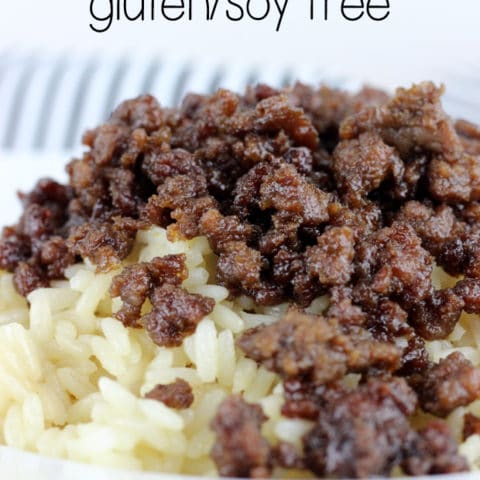 This Gluten Free Korean Ground Beef is sweet and spicy and completely addictive! It will soon become a family favorite, that everyone requests! It's ready in 20 minutes and only requires 7 ingredients! | EverydayMadeFresh.com