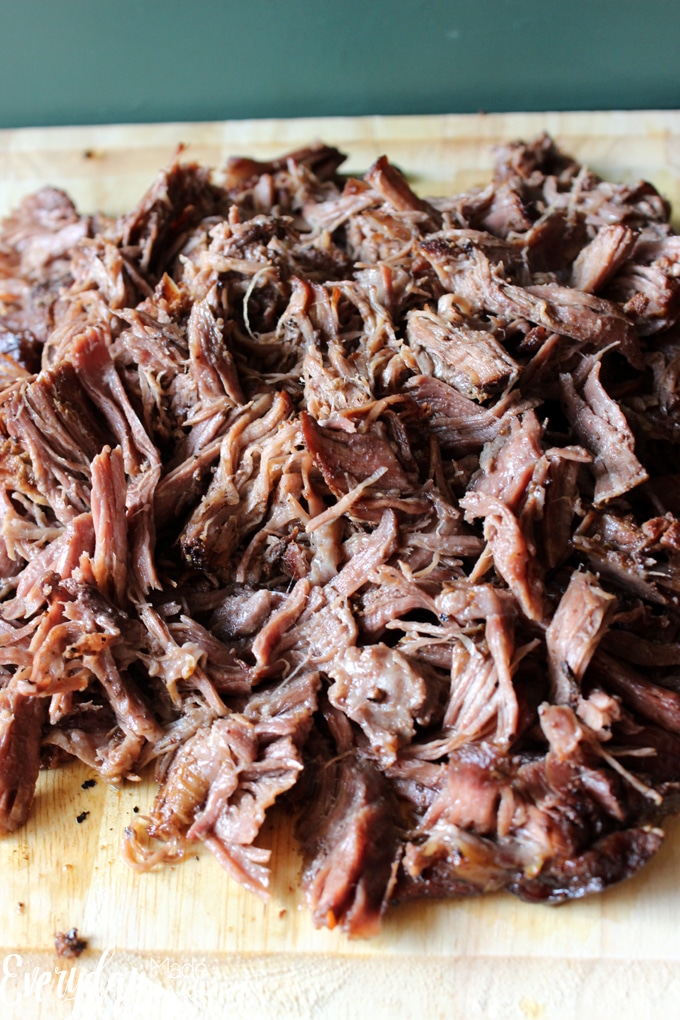 Slightly spicy chuck roast, slow cooked in the crock pot, then shredded for the best Crock Pot Shredded Beef Tacos, perfect for a crowd. | Everydaymadefresh.com
