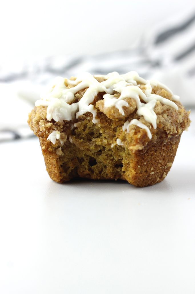 It's pumpkin season, and these fluffy Pumpkin Muffins with a Streusel Topping and Cream Cheese Icing are delectable! 